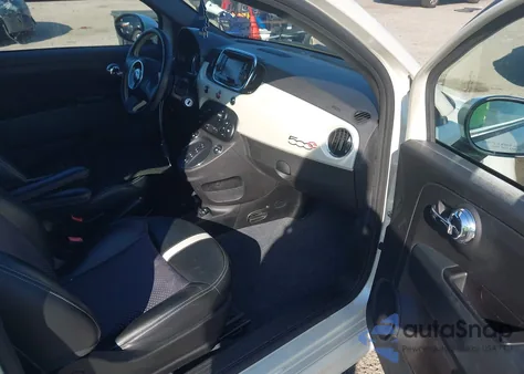 2017 Fiat 500E Battery Electric из США, поврежденный, VIN 3C3CFFGE7HT543977